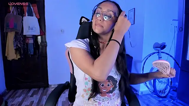 adrena_10's Live XXX Chat