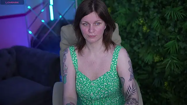 XXX chat uživo modela TinaMelt