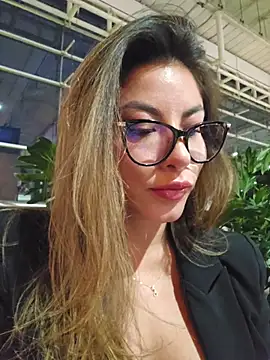 Karen_San_Miguel Adlı Modelin Web Kamerası Şovu