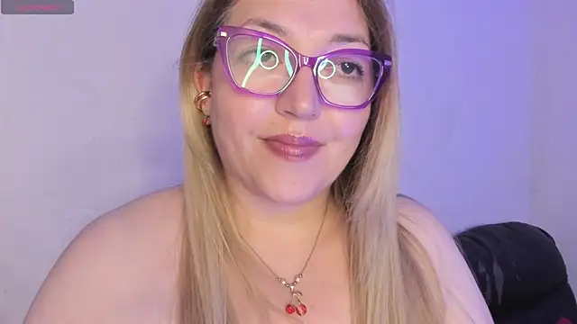 Naty_Mature_ 现场XXX聊天