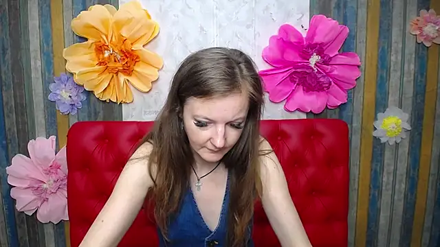 Živý XXX chat MeganPirs