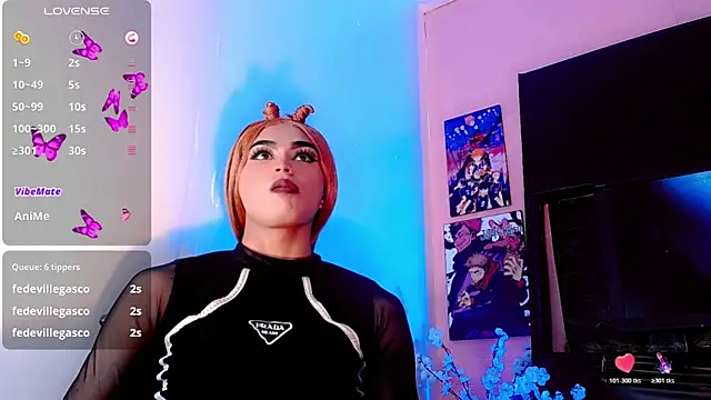 Natasha_clifford 在線直播表演
