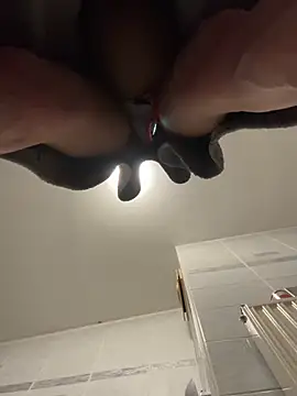 F3ckd0lllucy's Live XXX Chat