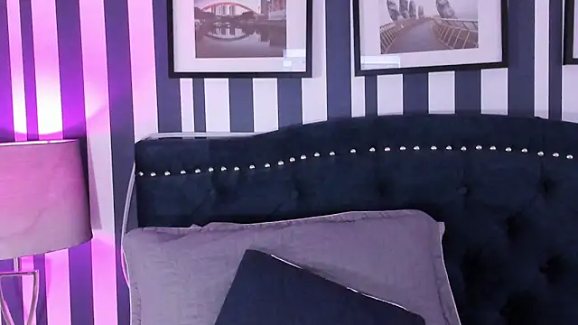 Lilith_Naugthy – Naživo XXX chat