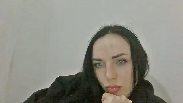 Trinsy_LoveのライブXXXチャット