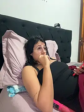 Show de agata-lindinha na webcam