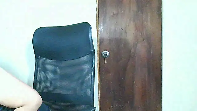 Chat +18 de Nathalieprez4 ao vivo