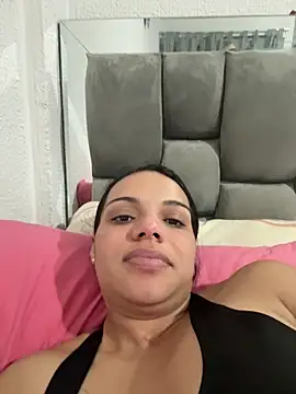 Anavalle Chat XXX live