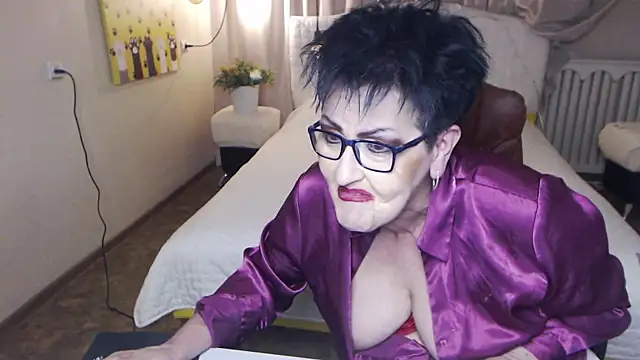 دردشة MasterLeila الجنسية المباشرة