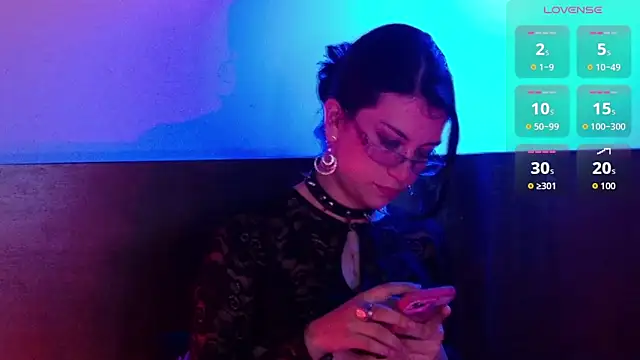 Vipernoir লাইভ XXX চ্যাট