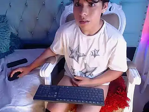 Show de Tiff_Styless na webcam