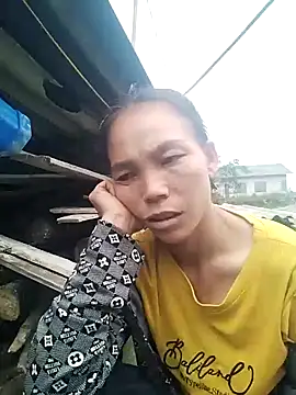 Min-meo 网络视讯表演