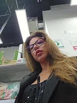 Karen_San_MiguelのライブXXXチャット
