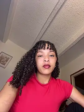Yasmin777_ live XXX chat