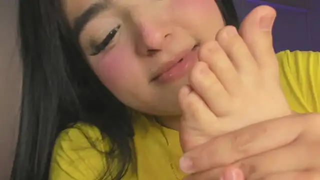 SaraDiamondss 现场XXX聊天