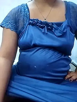 nikkyguddi Live XXX-chat