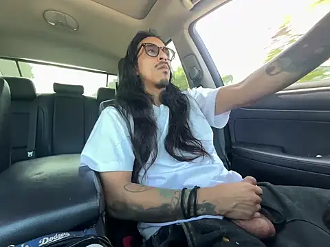 bigdickkane300 Show in webcam