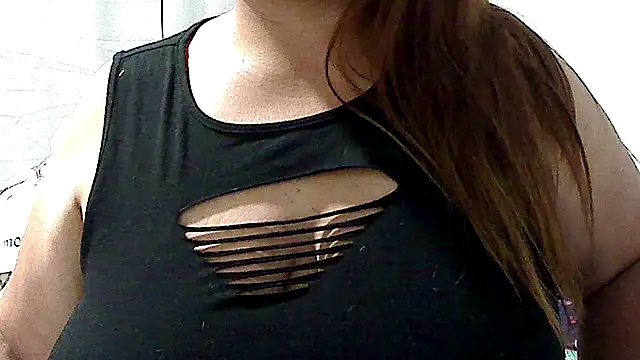luciana69hot's Live XXX Chat