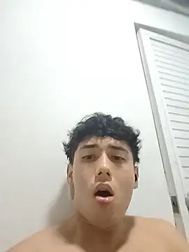 SrJacobs Adlı Modelin Canlı XXX Sohbeti