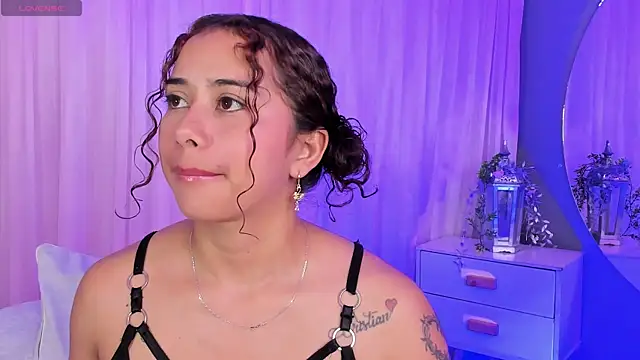 دردشة Ammy_nova الجنسية المباشرة