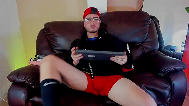 Salvattore_Muller's Live XXX Chat
