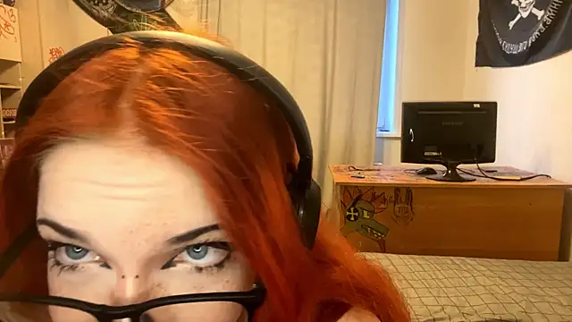 RedHeadCat 即時 XXX 聊天