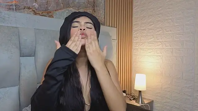 Katty_Roose2 Obrolan Langsung XXX