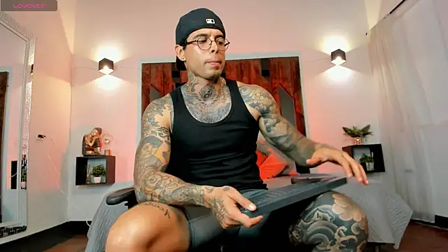 Webkamerová show EdoardoJS