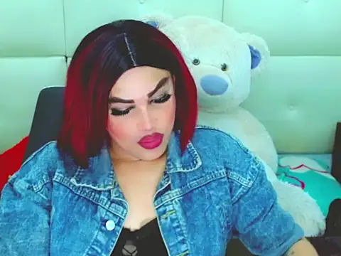 NharaBigCock Live XXX-chat