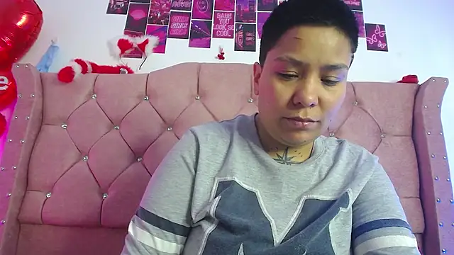 Chat +18 de nat_evans8 ao vivo