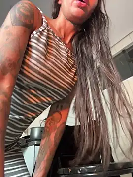 Show de Nikatsu na webcam