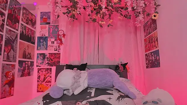 MissCurvyTop Live XXX-Chat
