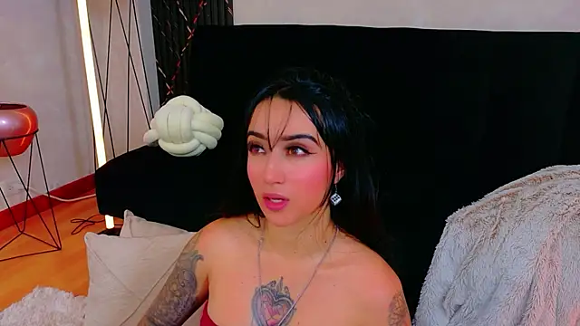 EmmyEvans1 라이브 XXX 채팅