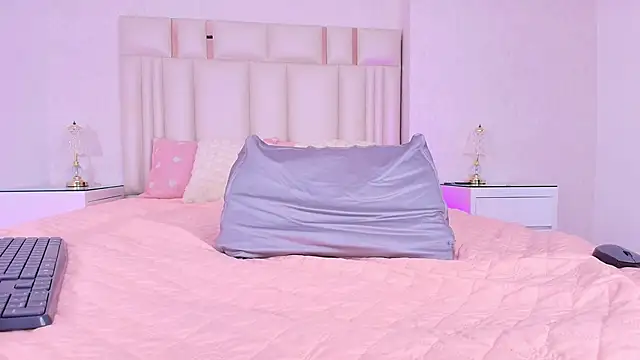 alanarose18's Live XXX Chat