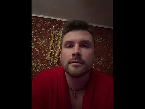 MartinBrandon Adlı Modelin Canlı XXX Sohbeti