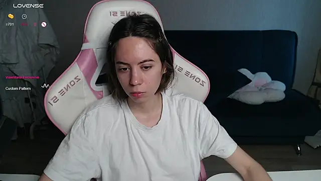 Allie_Hazie's Live XXX Chat