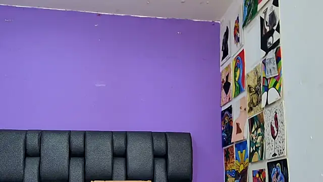 Show modela darkyerk1 na web-kameri