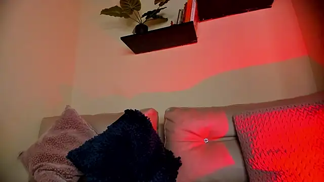 sofia_kay Adlı Modelin Canlı XXX Sohbeti