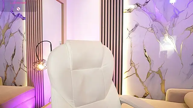 دردشة EmmaWalkerr_ الجنسية المباشرة