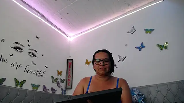 AlexaUllahXn Webbikameraesitys