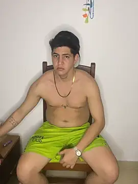 Johannes_mills Adlı Modelin Canlı XXX Sohbeti