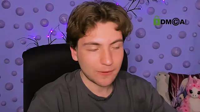 XXX chat uživo modela joseph_bear_
