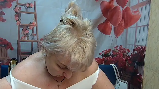 RenataDaster's Live XXX Chat