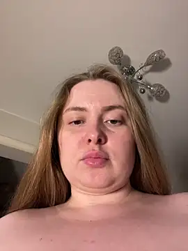 DeniMilkyyyyy's Live Sex Cam Show