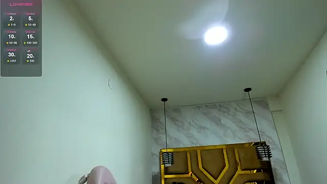 Chat XXX ao vivo de Luciifeer_