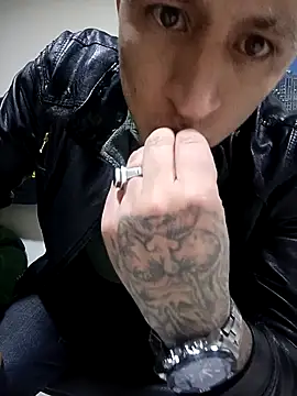 Valentino_dominusSex 在線直播表演