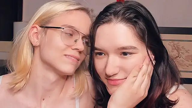 KarinStfleur – webcam-show