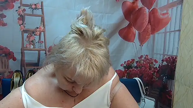RenataDaster's Live XXX Chat