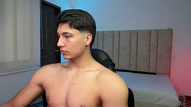 CHRIS_MORGAN1 Live XXX Chat