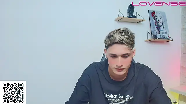 Chatroom XXX en direct de flaquito___